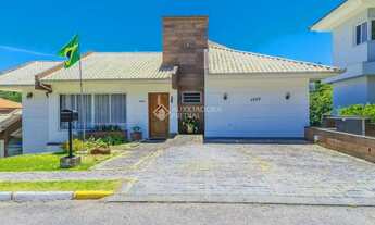 Imagem 2: Casa em condomínio, 5 dormitórios, sendo 3 suítes, 5 vagas, à Venda, Bosque das Mansões, S