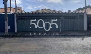 Imagem: Térrea para venda possui 239 metros quadrados