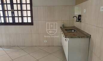 Imagem 3: Casa com três dormitórios na Vila São Benedito - Pindamonhangaba