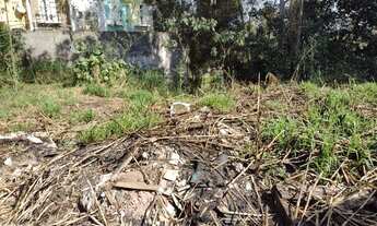 Imagem 7: Oportunidade! Terreno próximo a comercio e transporte