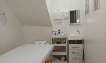 Imagem 4: Salas novas em Clínica de Estética na Ilha do Governador :hora, dia ou pacotes