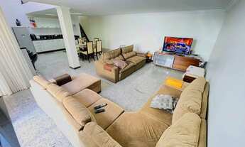 Imagem 6: MARAVILHOSA CASA COLONIAL COM ACABAMENTO DE ALTO PADRÃO- 04 QUARTOS