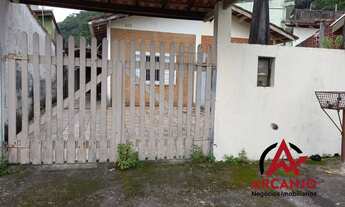 Imagem: Casa geminada e documentada! Excelente localização