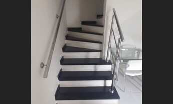 Imagem 2: Sobrado em condomínio fechado com 2 suítes para venda