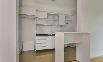 Imagem 5: Apartamento semi mobiliado com 1 quarto, sacada e vaga de garagem no Bigorrilho