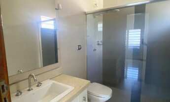 Imagem 3: Sobrado com 3 quartos e piscina no Santa Cruz, próximo a UFMT e a Avenida das Torres, em C