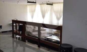 Imagem 8: OPORTUNIDADE Casa em condomínio com 4 dormitórios