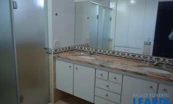 Imagem 7: CASA ASSOBRADADA - REAL PARQUE - SP