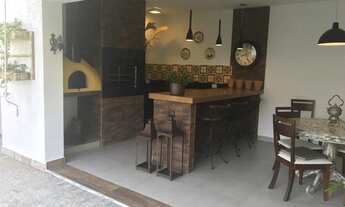 Imagem 4: Toda reformada. Muito espaçosa e bem distribuida. Ao lado do Jardim Botânico e CAMPUS da U