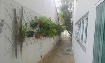 Imagem 7: Casa localizada no Condomínio Condy Cristal, para venda com 600 m²,5 quartos e 4 vagas