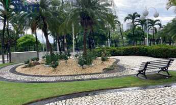 Imagem 6: Ed. Le Louvre -Apartamento com 214 m², 3 suítes, 5 banheiros, vista permanente para o Parq