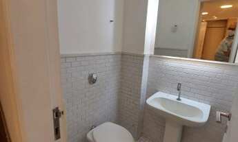 Imagem 5: Bela loja no 2º andar do Shopping da Gávea, bem localizada loja, com piso laminado em tom