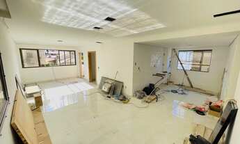 Imagem 2: Lindo apartamento de 04 quartos com 01 suíte e 02 semi suítes