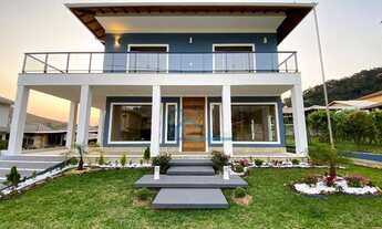 Imagem: Casa em cond. Com 5 Dormitórios(4 suítes)