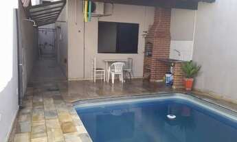 Imagem 2: CASA 3 DORM 1 SUÍTE PISCINA AREA GOURMET GUILHERMINA PRAIA GRANDE