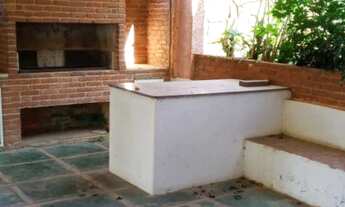 Imagem 5: Casa de condomínio para venda possui 600 metros quadrados com 3 quartos