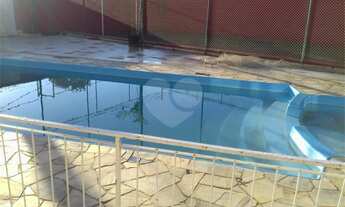 Imagem 7: Edícula com cozinha industrial e mini clube