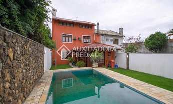 Imagem: PORTO ALEGRE - Casa Padrão - Espírito