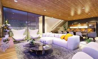 Imagem 2: Casa de condomínio sobrado para venda possui 440 metros quadrados com 5 quartos