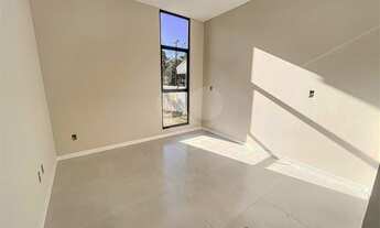 Imagem 6: Casa térrea à venda no Universitário com ampla sobra de terreno - Cascavel/PR - 3 Quartos