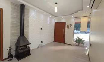 Imagem 2: Linda Casa com 2 dormitórios para alugar, 100 m² por R$ 3.949/mês - Villa Lucchesi - Grava