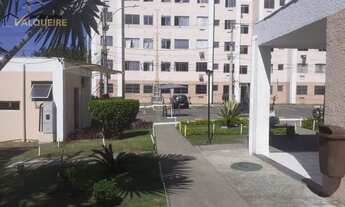 Imagem 2: Apartamento com 2 dormitórios à venda, 49 m² por R$ 140.000,00 - Padre Miguel - Rio de Jan