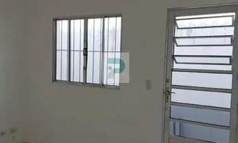 Imagem 3: Casa para Locação em Mogi das Cruzes, Botujuru, 2 dormitórios, 1 banheiro, 1 vaga