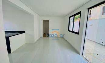 Imagem 2: Área Privativa com 3 quartos, suíte, 2 vagas, elevador à venda, 155 m² por R$ 935.000 - Sa