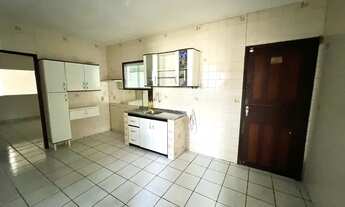 Imagem 7: Casa enorme à poucos metros da Durval de Goes Monteiro