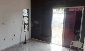 Imagem 6: Casa 3 quartos. Bairro Taveirópolis, com quintal, garagem descoberta. Próx. Duque