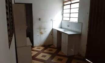 Imagem 5: Duas Casas- Bairro Martins a Venda, boa localização!