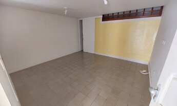 Imagem 5: JN) Dúplex em cond. fechado próx. da praia, com piscina, churrasqueira!