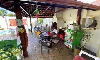 Imagem 4: Casa térrea em Piatã, 300m², 4/4 sendo 2 suítes, 03 salas, dependência