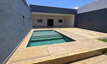 Imagem 3: Casa para venda com 227 metros quadrados com 3 quartos