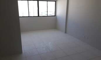 Imagem 2: Apartamento para venda com 82 metros quadrados com 3 quartos em Boa Viagem - Recife - PE