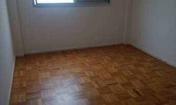 Imagem 2: Apartamento Espaçoso- Ótima Localização