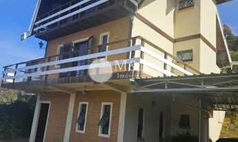 Imagem 3: Excelente casa a venda em campos do Jordão na Vila Suiça