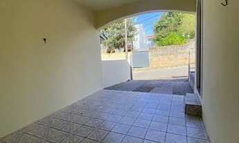 Imagem 4: Casa para aluguel tem 110 metros quadrados com 3 quartos em Areias - São José - SC