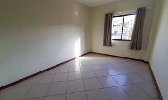 Imagem 6: Apartamento com 2 dormitórios para alugar, 60 m² por R$ 1.300,00/mês - Praia Campista - Ma