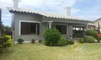 Imagem 2: Casa e Sobrado de 3 dormitórios à Venda - Xangri-lá