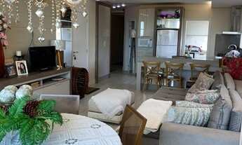 Imagem: Apto 3 dormit, um é 1 suite, 2 vagas.