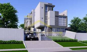 Imagem 2: Venda de Casa em Condomínio de Luxo no Xaxim, Curitiba-PR: 3 Quartos, 1 Suíte, 2 Salas, 3