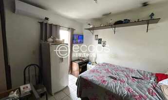 Imagem 7: Apartamento para aluguel, 3 quartos, 1 suíte, 2 vagas, Santa Mônica - Uberlândia/MG