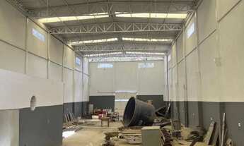Imagem 4: ALUGO GALPÃO VILA VALQUEIRE 480 M2