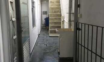 Imagem: Casa de fundos nova para alugar