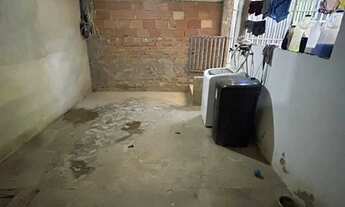 Imagem 4: Venda de casa em São João de Meriti, 3 qts, sala, cozinha, banheiro, varanda e garagem