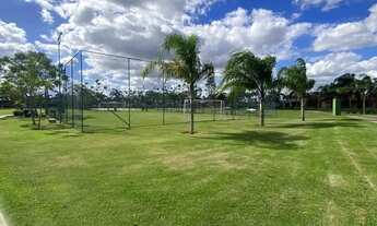 Imagem 6: Terreno Nascente à Venda no Condomínio Damha I Localização Privilegiada Próxima à Área de