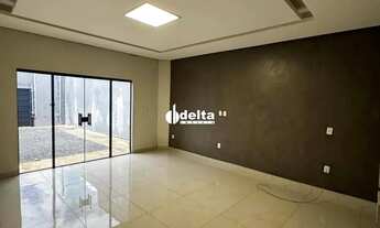 Imagem 2: Casa residencial com 3 suítes, disponível para locação e venda no bairro Aclimação a em Ub