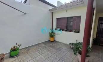 Imagem 2: Sobrado com 3 dorms, 1 suíte, 2 vagas, 67m2 na Vila Mangalot