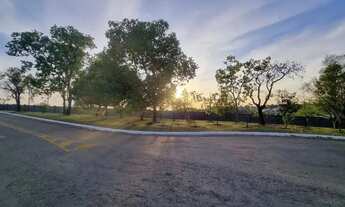 Imagem 2: Sobrado para venda possui 450 metros quadrados com 4 quartos em Jardins Lisboa - Goiânia